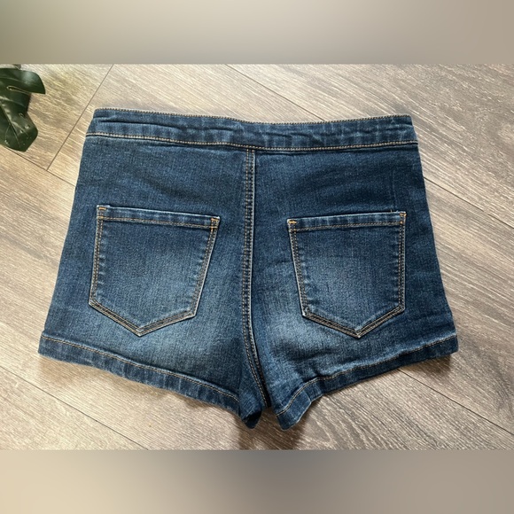 Blue asphalt y2k Jean shorts. Size 1 - Picture 4 of 6
